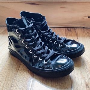 Converse Chuck Taylor Mens Size 8